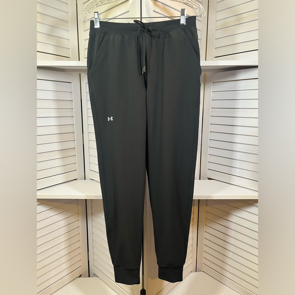 UNDER ARMOUR JOGGER PANTS